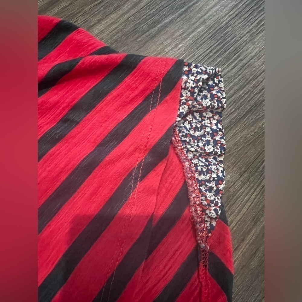 Anthropologie Postmark red and blue stripe floral trim henley top, size medium - Picture 5 of 9